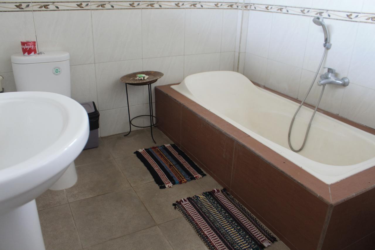 Отель Bombom House Убуд Экстерьер фото